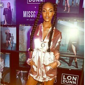 💥STUNNING💥Londunn x Missguided Pink Metallic Jacket Dress